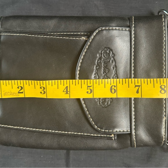 Rustic Couture Black Faux leather purse with chain strap. - Picture 15 of 16